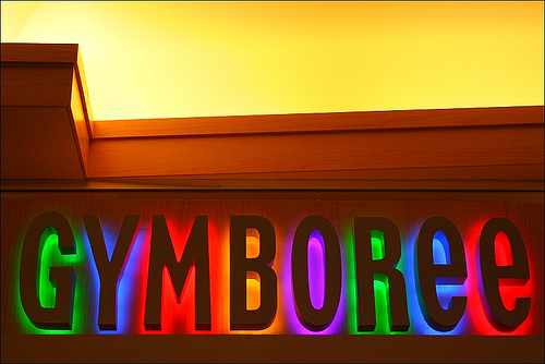 gymboree-sign