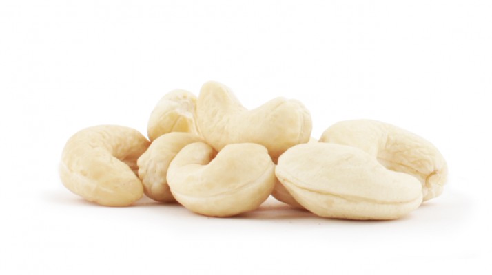 fnd-040-un-1kg-organic-non-roasted-cashews