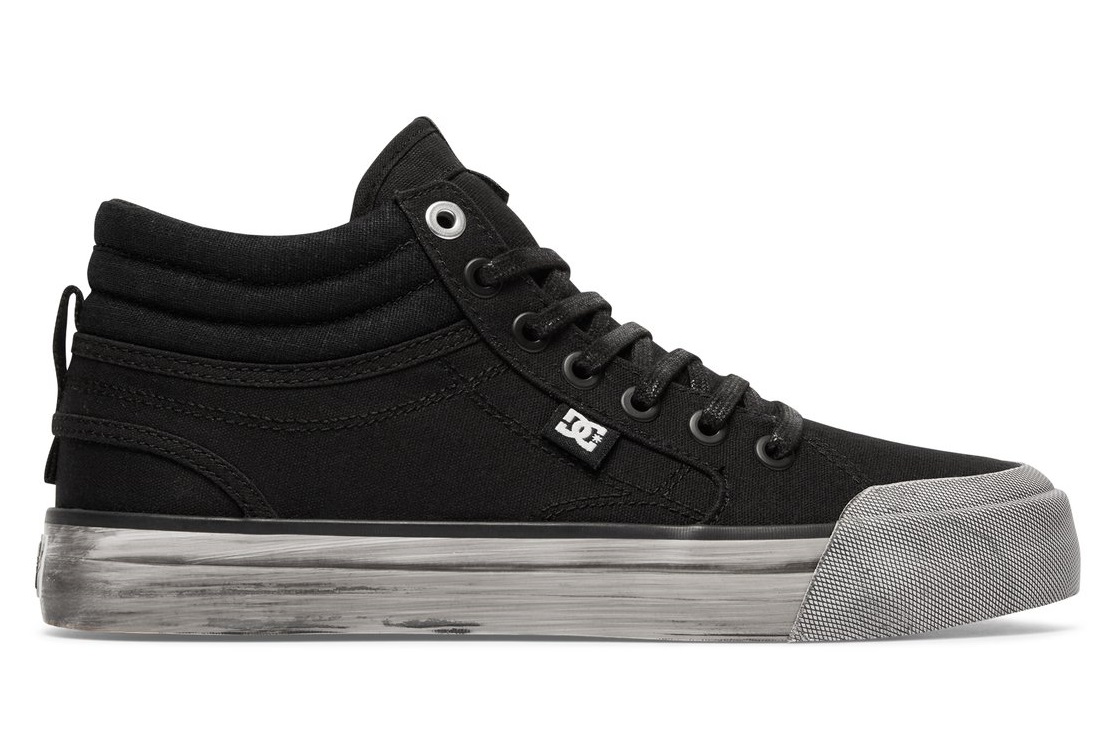 dc shoes 30 off