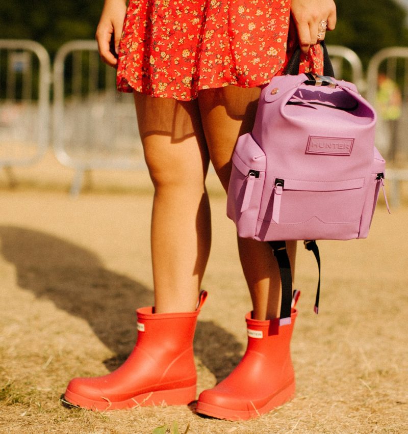 who sells hunter boots in store