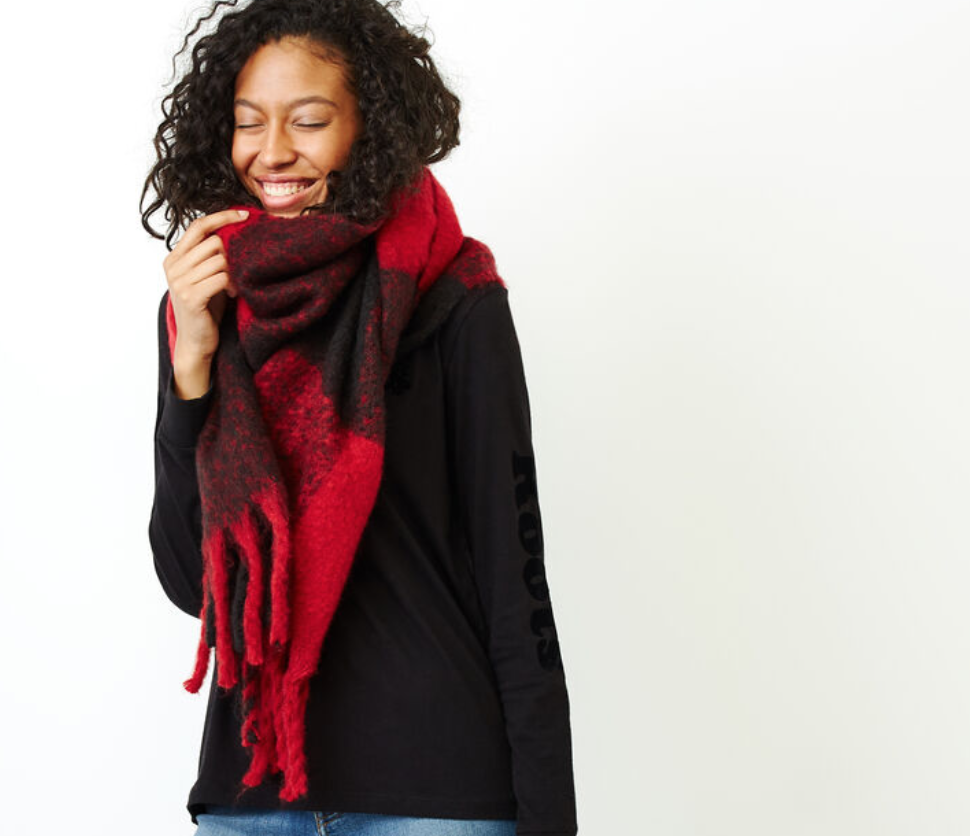 Roots Canada Sale Up to 60 OFF Sale Items + FREE Shipping Canadian