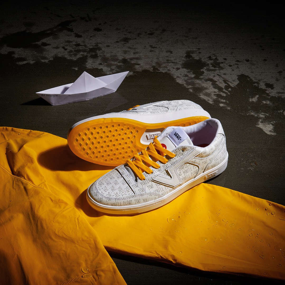 Journeys Canada Holiday Sale Up To 50 Off Sale Items FREE Shipping 