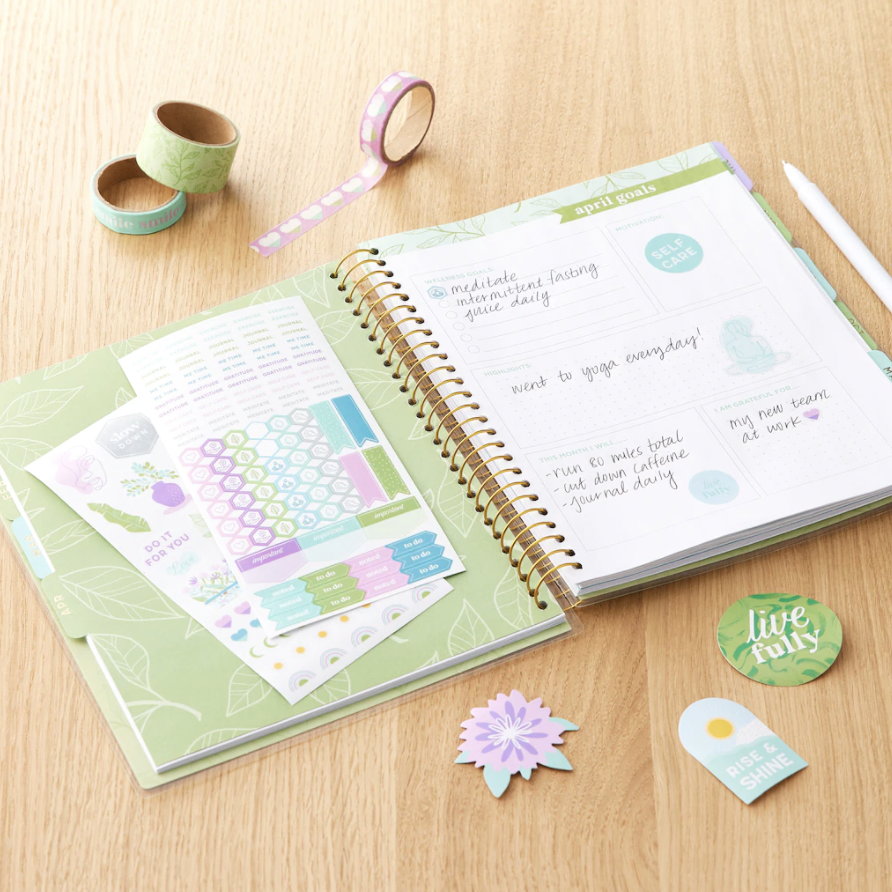 Michaels Canada Deals Buy 1 Get 1 FREE Valentine's Day Decor + Save 40