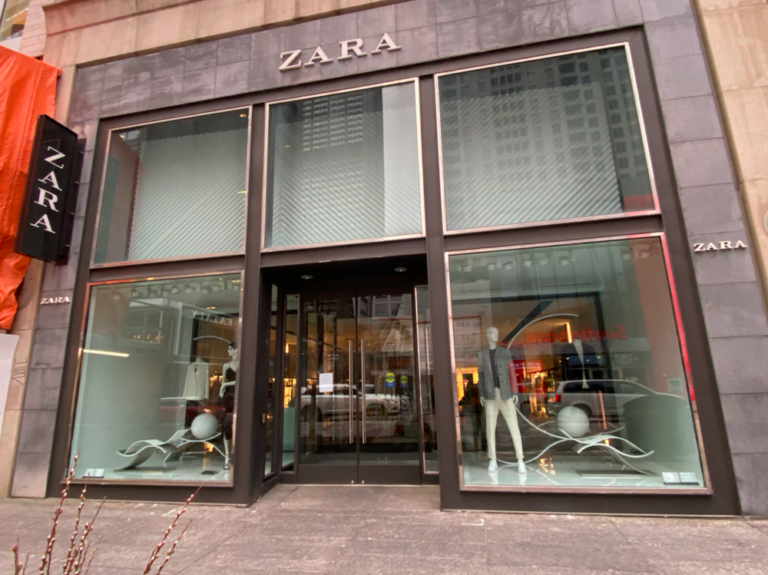 Zara Canada - Toronto, ON, Canada - Clothing Store