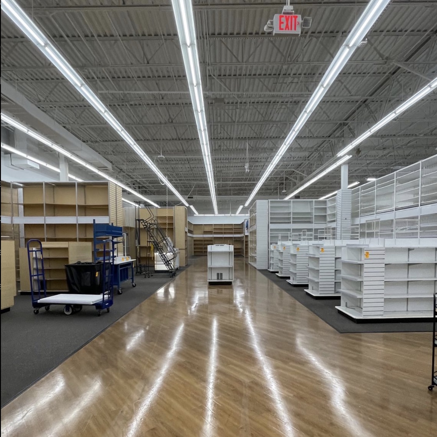 bed-bath-beyond-closing-all-54-stores-in-canada-hot-canada-deals